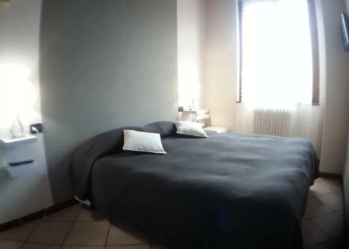 路易莎度假屋 *