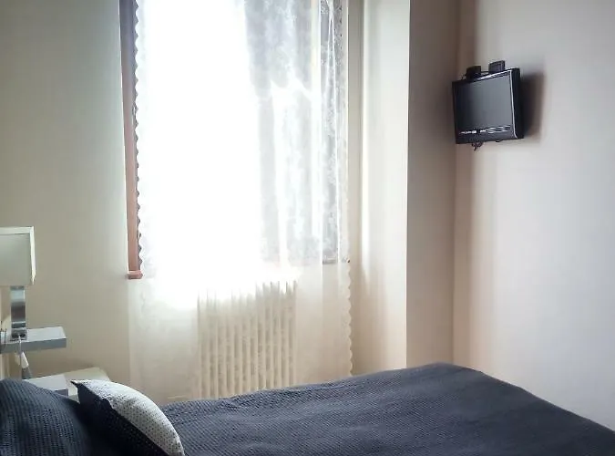 度假居 路易莎度假屋 *