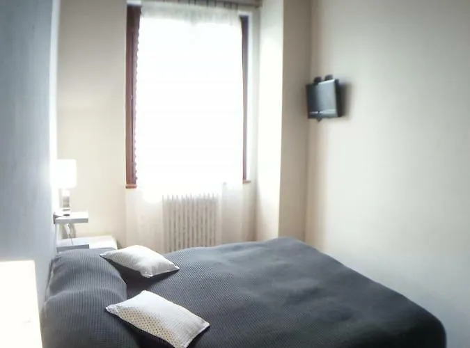 度假居 路易莎度假屋 *